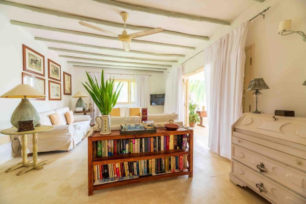 Diamond Haven In Malindi Apartment Luaran gambar
