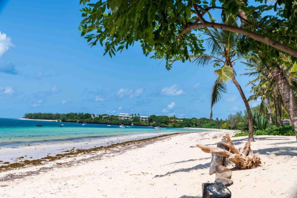 Diamond Haven In Malindi Apartment Luaran gambar